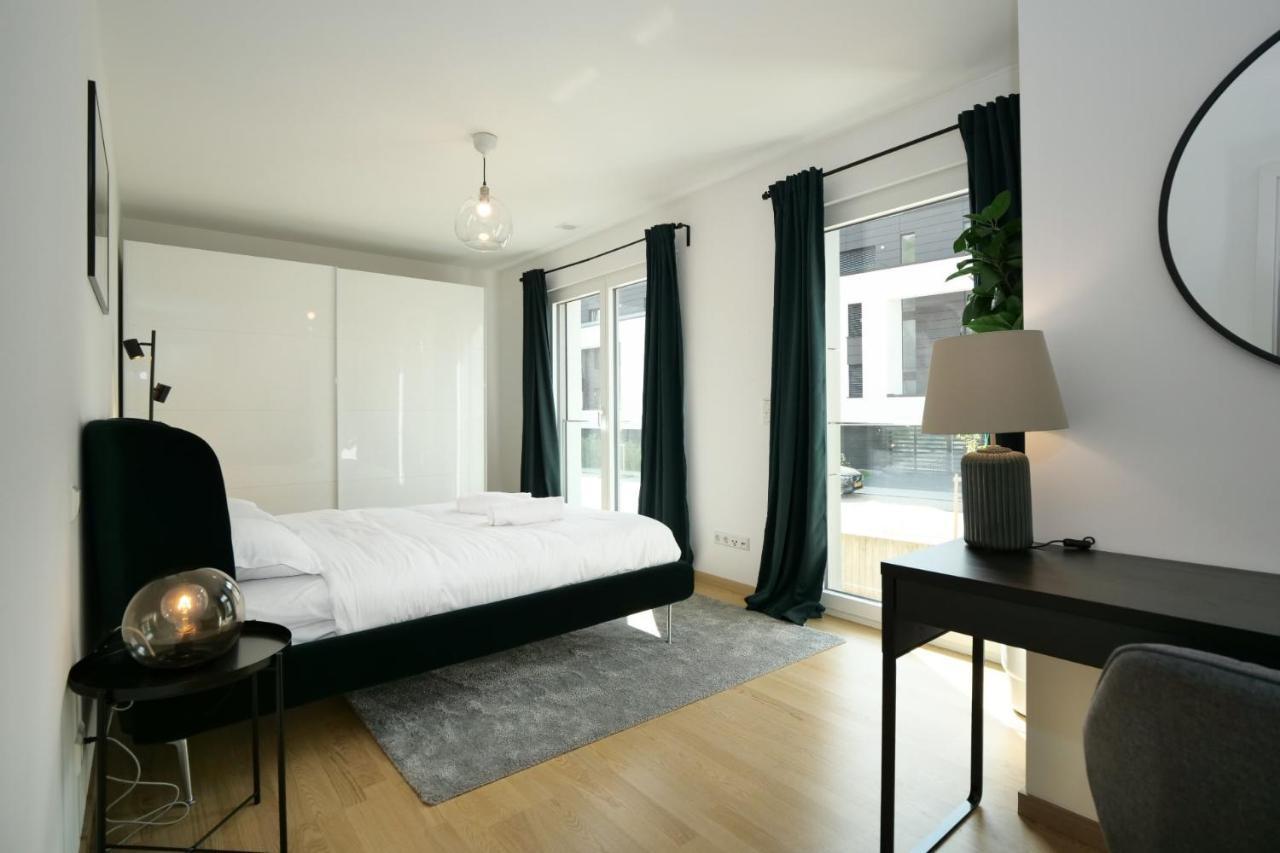 2br Apt 100 M2 W Terrace Garden, Free Pkg- Id-26 * Luxemburg